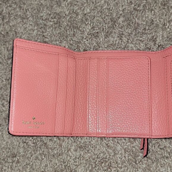 Kate Spade Pebbled Leather Trifold Coral Pink Salmon Wallet w Striped Lining - Picture 12 of 16